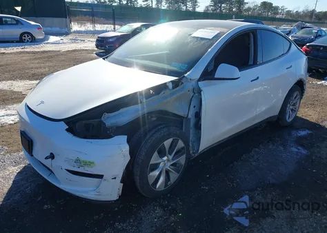 2023 Tesla Model Y Awd/Long Range Dual Motor All-Wheel Drive from USA, damaged, VIN 7SAYGDEE7PA111134